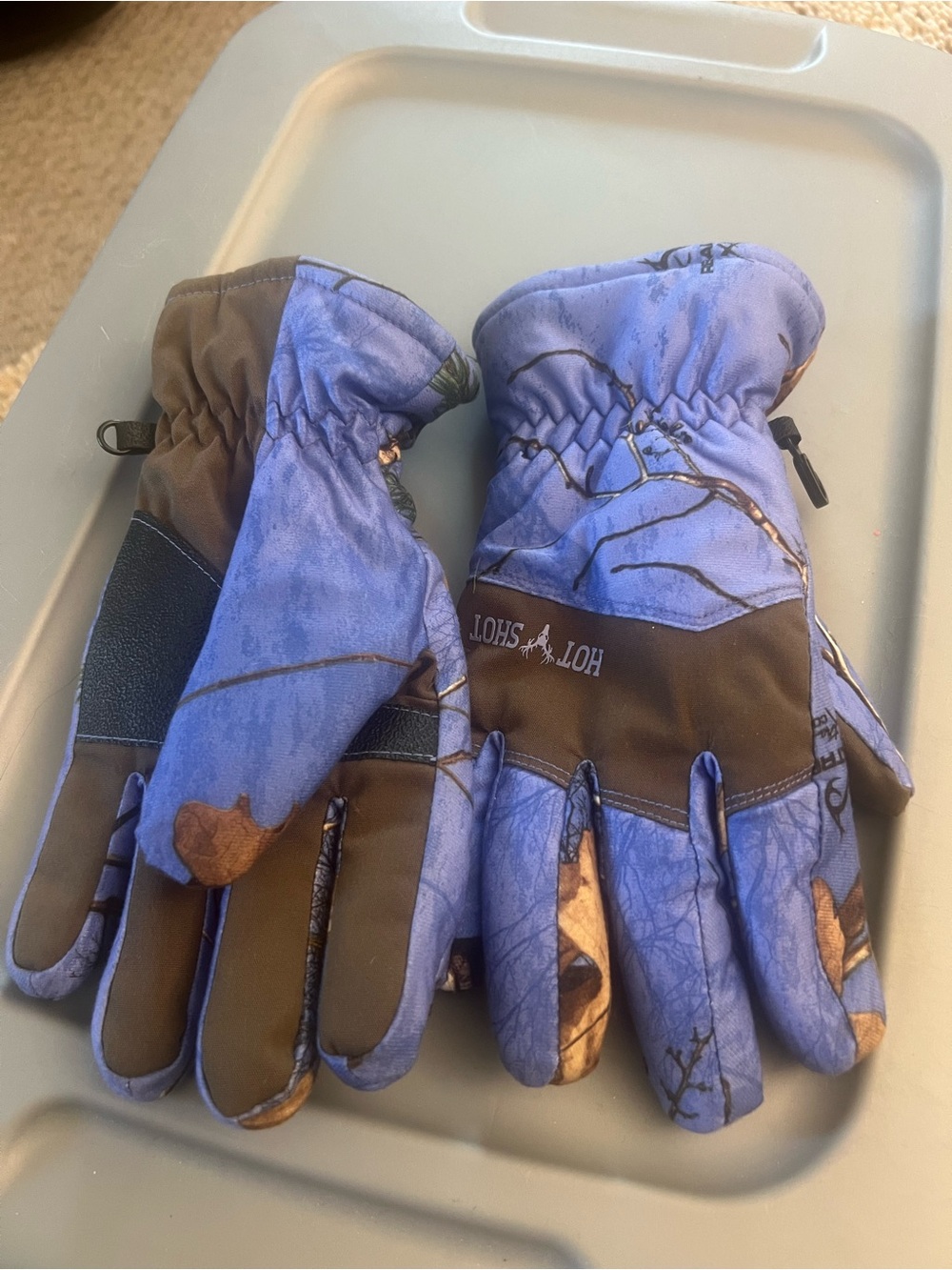 Women’s Purple and Brown Camo Winter Gloves
